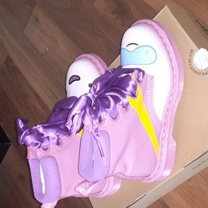 Brand New Dr Martens Women winter+Candy Pink +B Boots